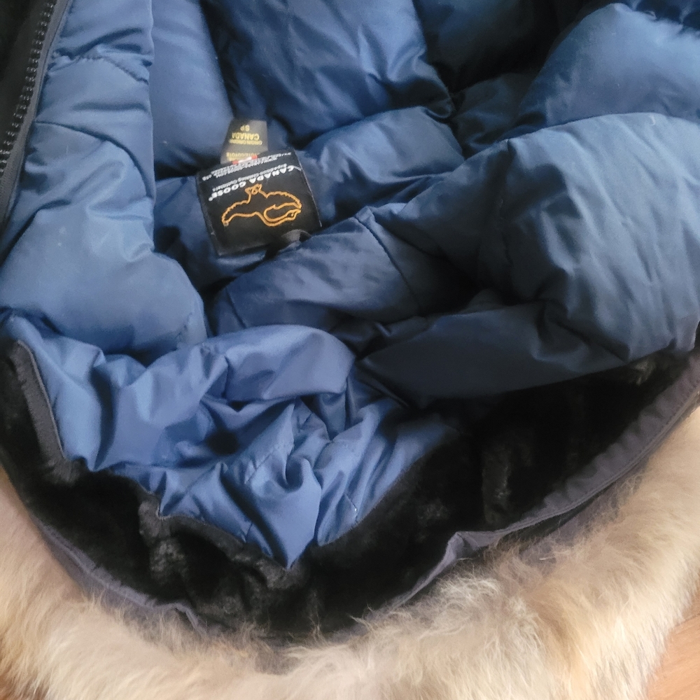 Men's Canada Goose Resolute Jacket - Size S - Navy Blue - Picture 7 of 10